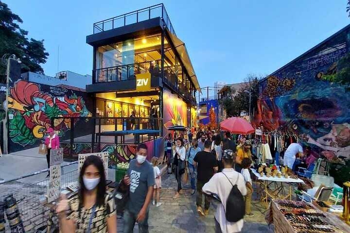São Paulo Bustling Nightlife & Hottest Touristic Points – 5-hour Private Tour - photo 3
