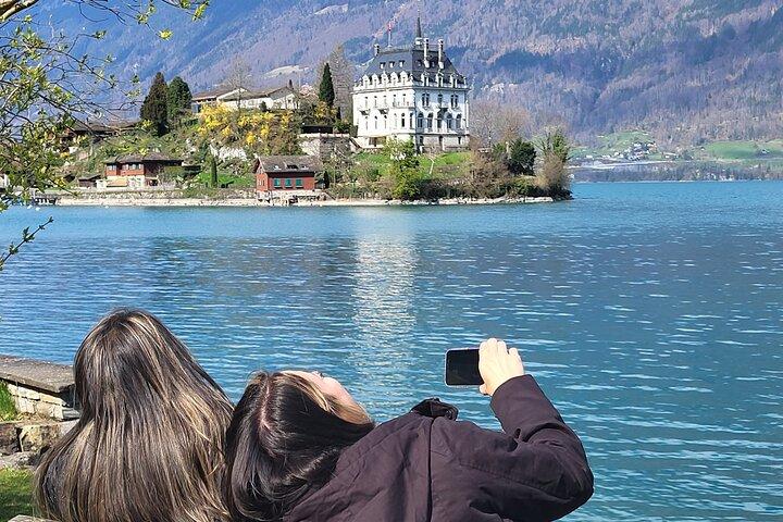 Swiss Lakes Tour Lungern, Brienz, Thun, Blausee and Oeschinen - photo 5