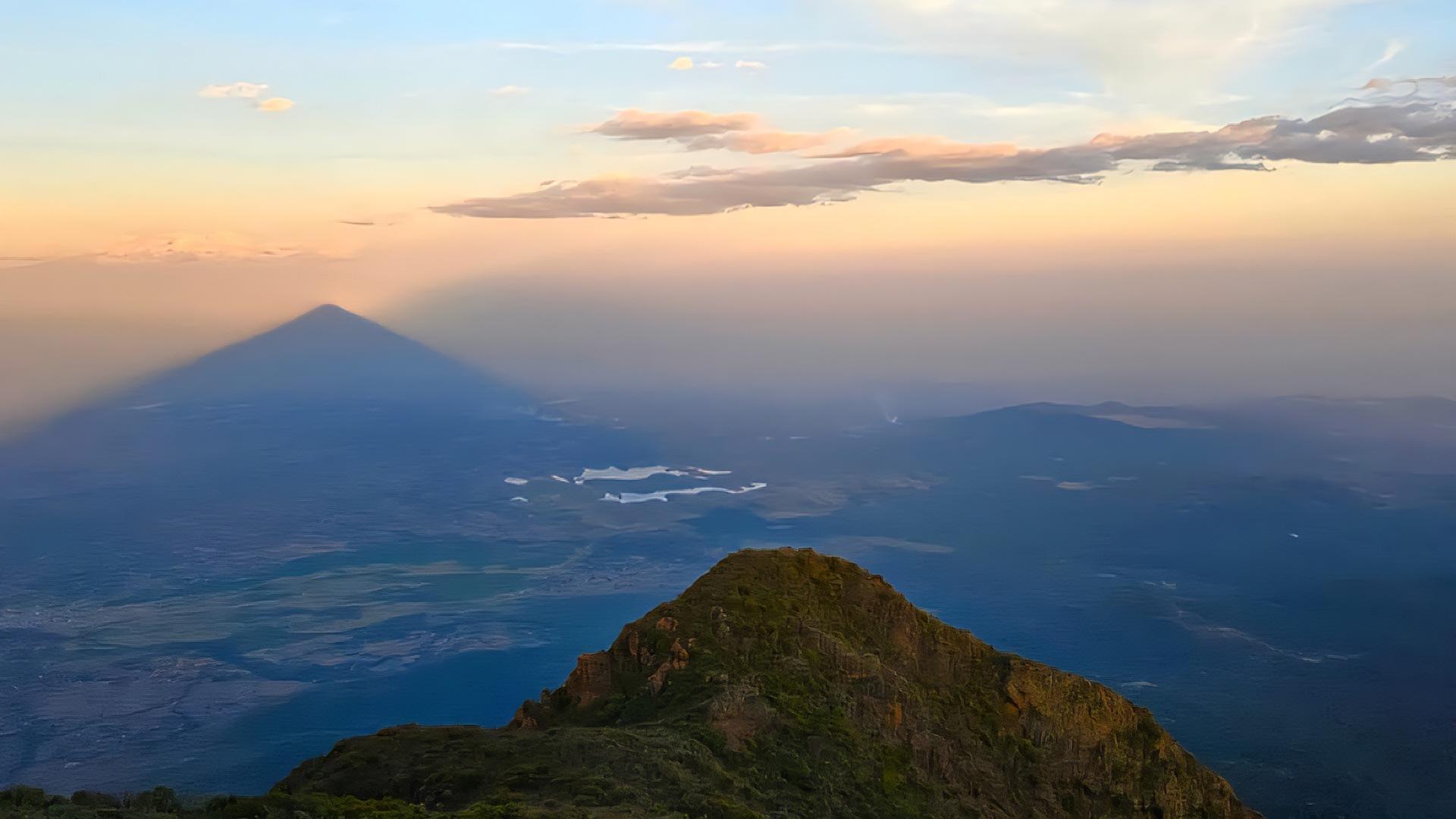 Mount Meru 3-Day Private Luxury Trek | Arusha National Park, Tanzania  - photo 4