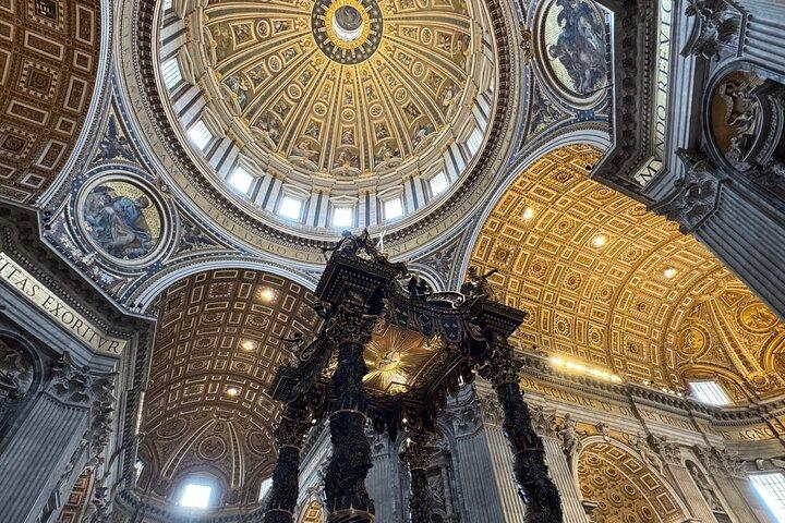 St. Peter's Basilica: Square, Dome & Papal Tombs - Skip the Line - photo 2