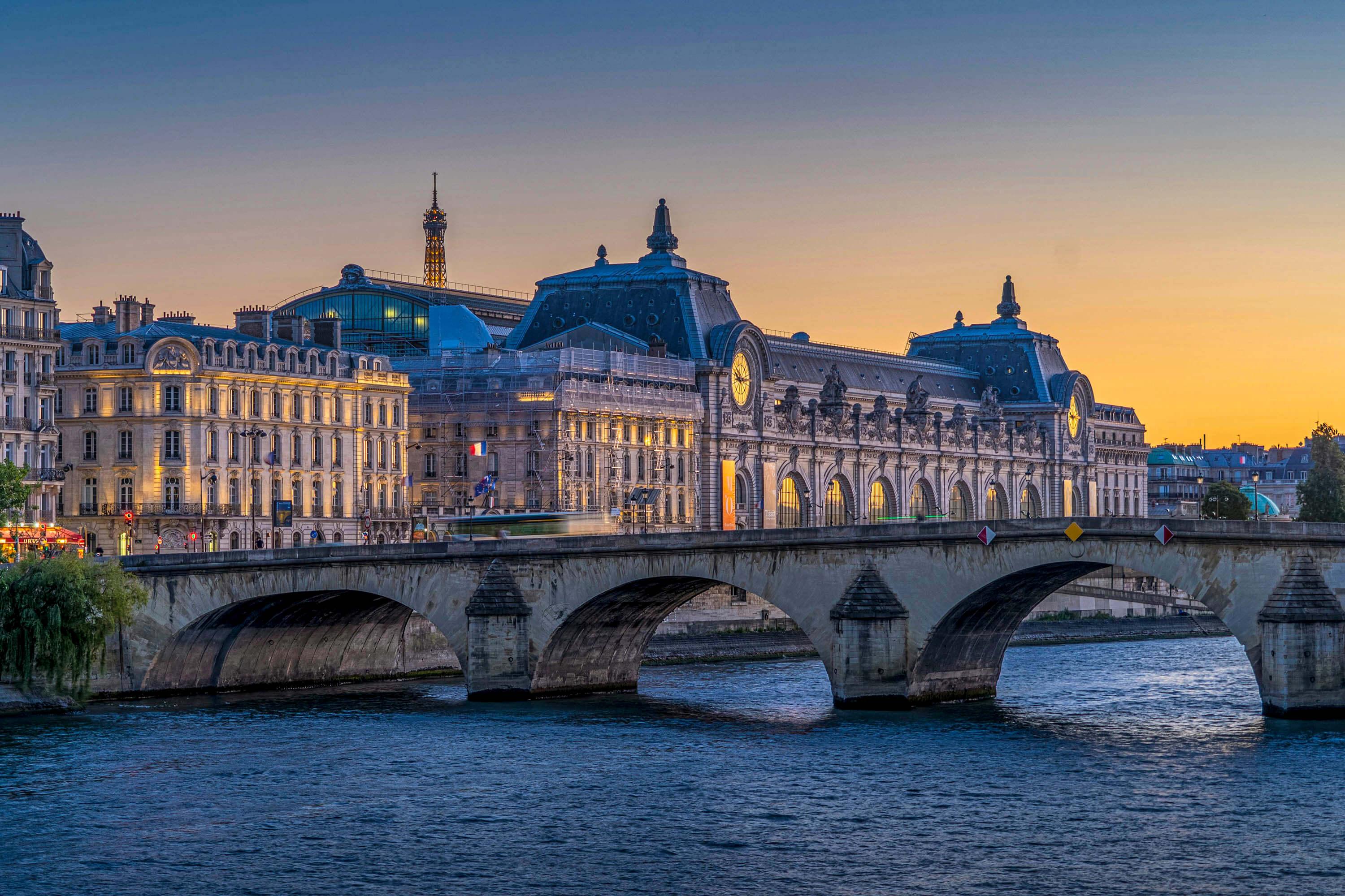 Paris: Seine River Cruise from the Eiffel Tower + Orsay Museum Ticket with Audio Guide - cover photo