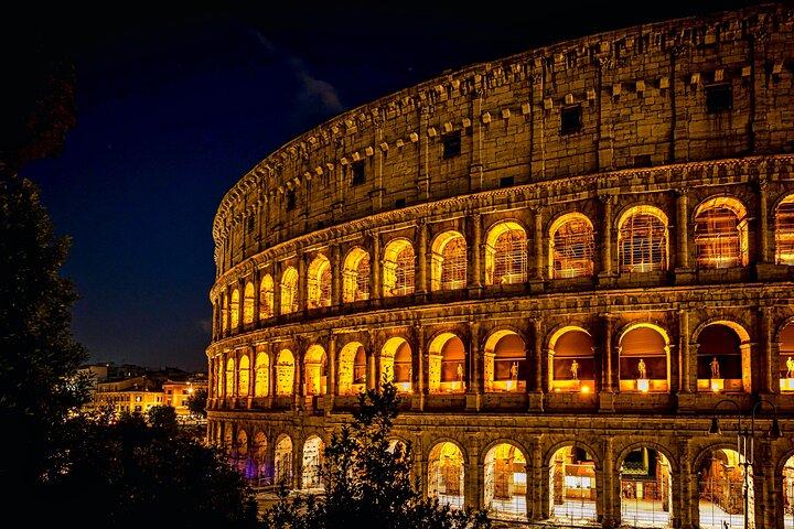 Night Tour of Rome with Local Pizza Dinner and Gelato Experience - cover photo