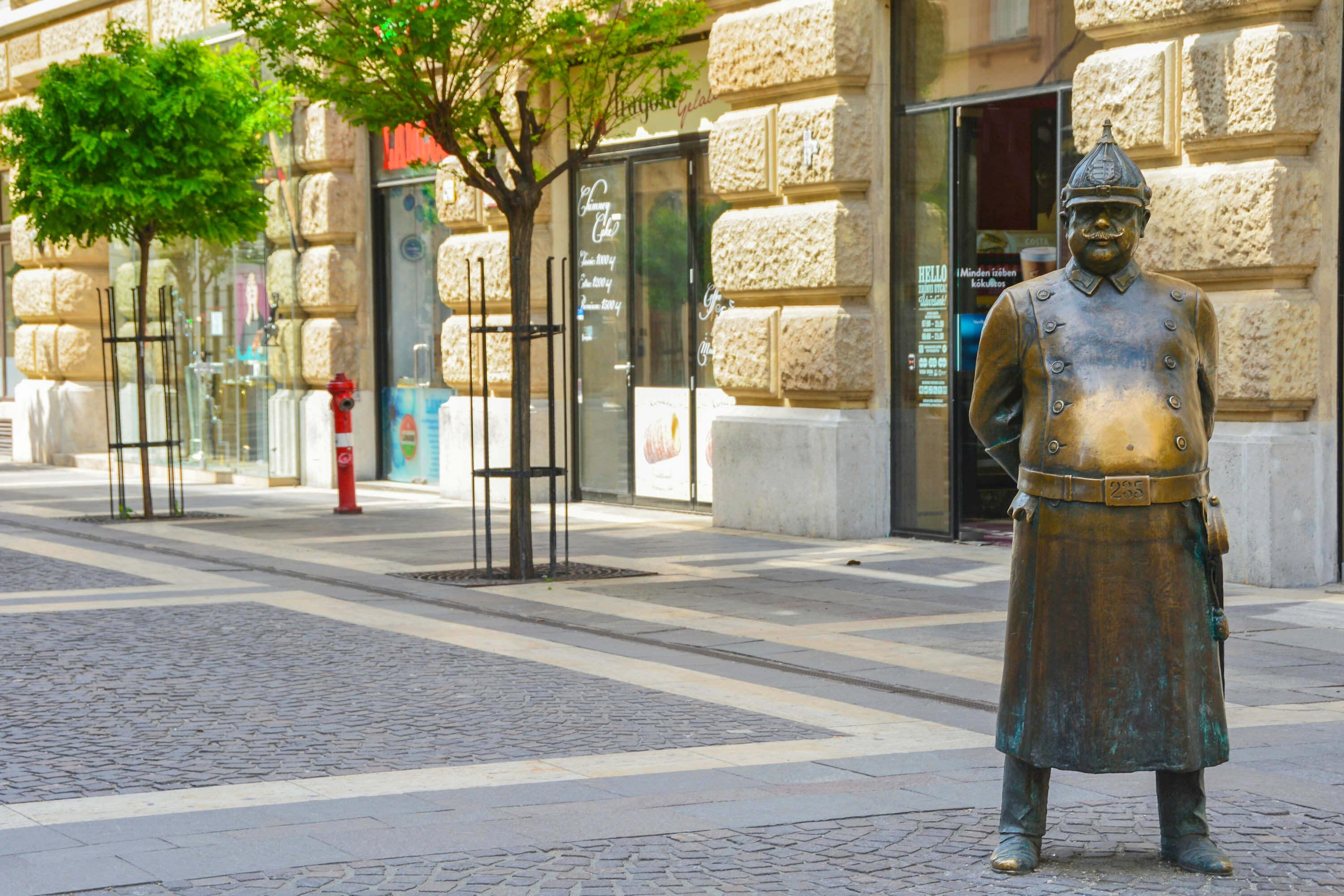 Budapest Walking City Tour with Smartphone Audio Guide - photo 5