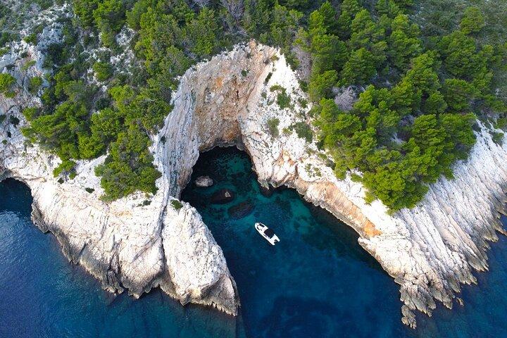 Bespoke private boat tour from Split & Trogir with a local expert - photo 2