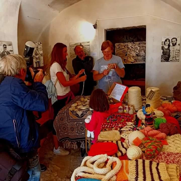 Exploring Castel Del Monte: Guided Village Tour and Traditional Yarn Workshop - cover photo