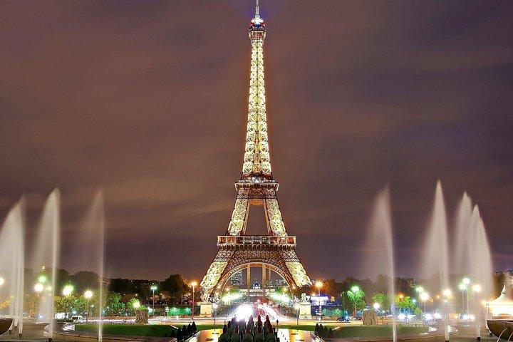 04 Days Paris City Tour with Eiffel Tower, River Cruise and Private Transfers - cover photo