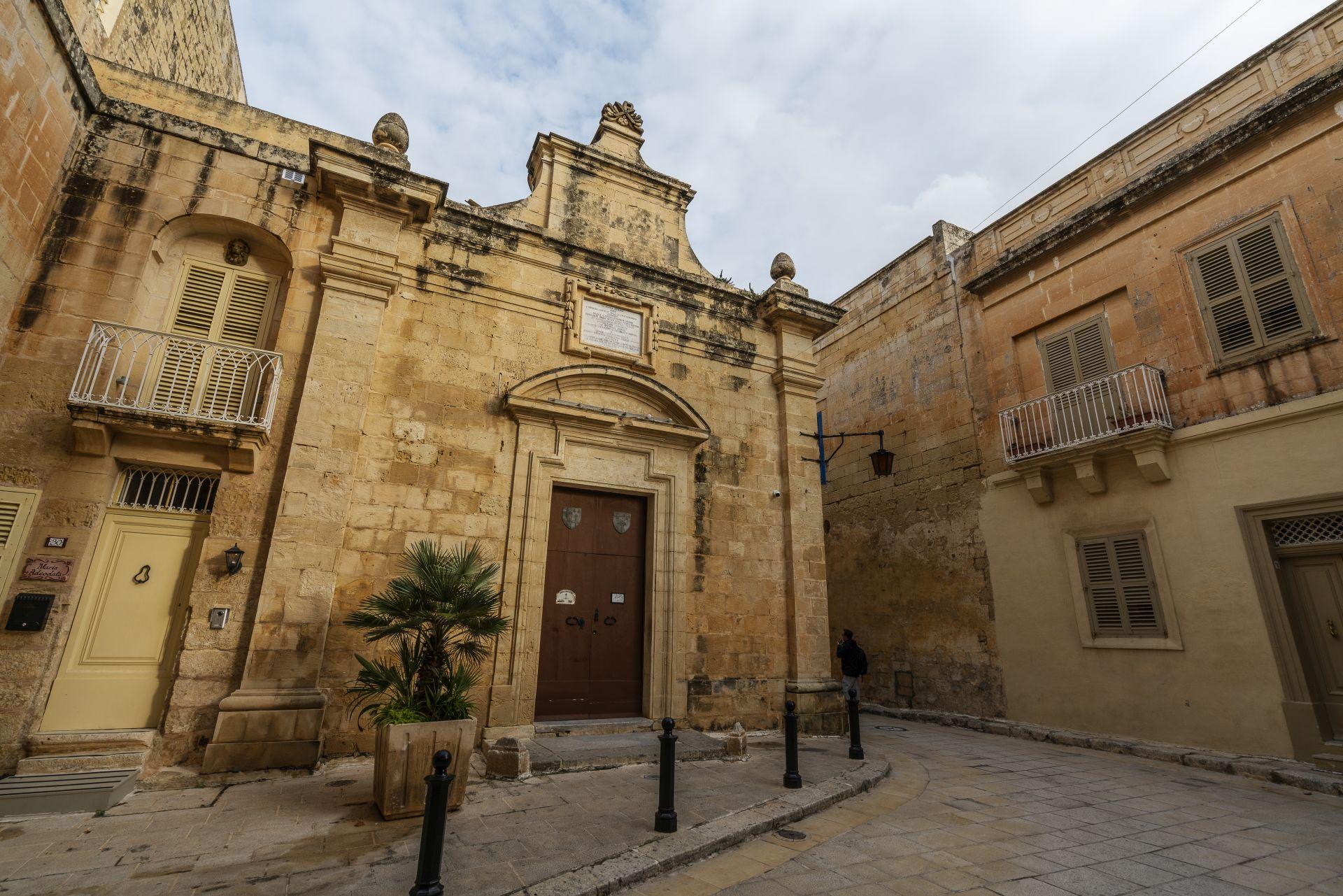 Mdina Highlights Half-day Tour | Including Dingli Cliffs & San Anton Gardens - photo 4