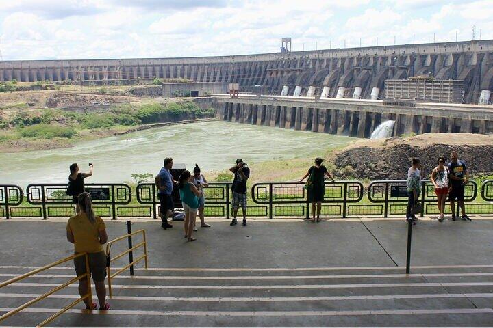 Half-Day Private Itaipu Dam and Biological Refuge Tour - photo 2