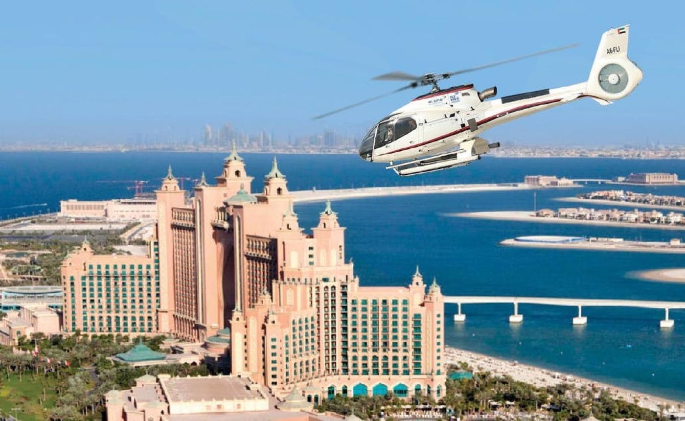 Iconic Dubai Helicopter Ride - 12 Mins Experience tickets - photo 3