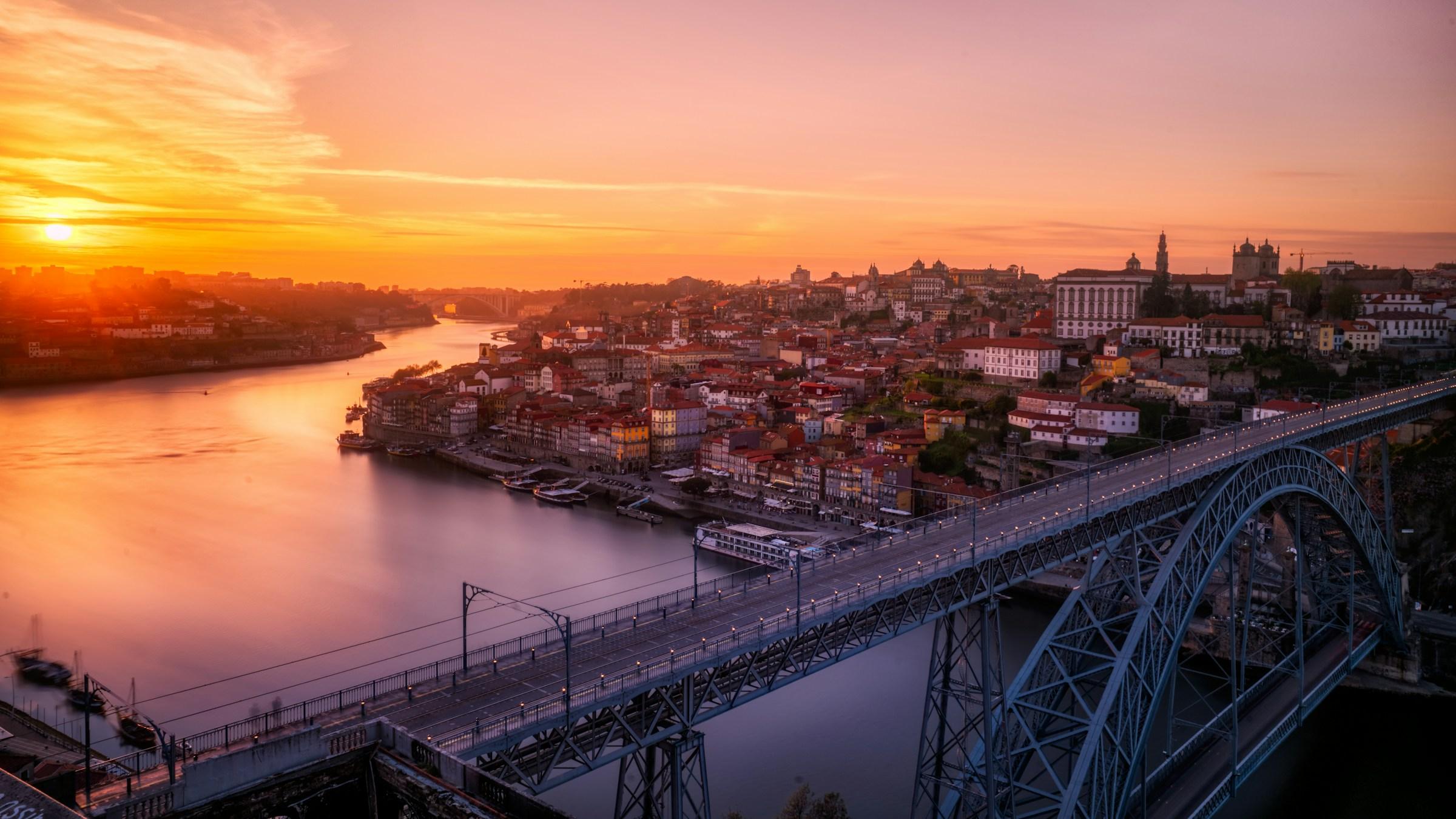 Porto Historic Center | Self-Guided Audio Walking Tour - cover photo