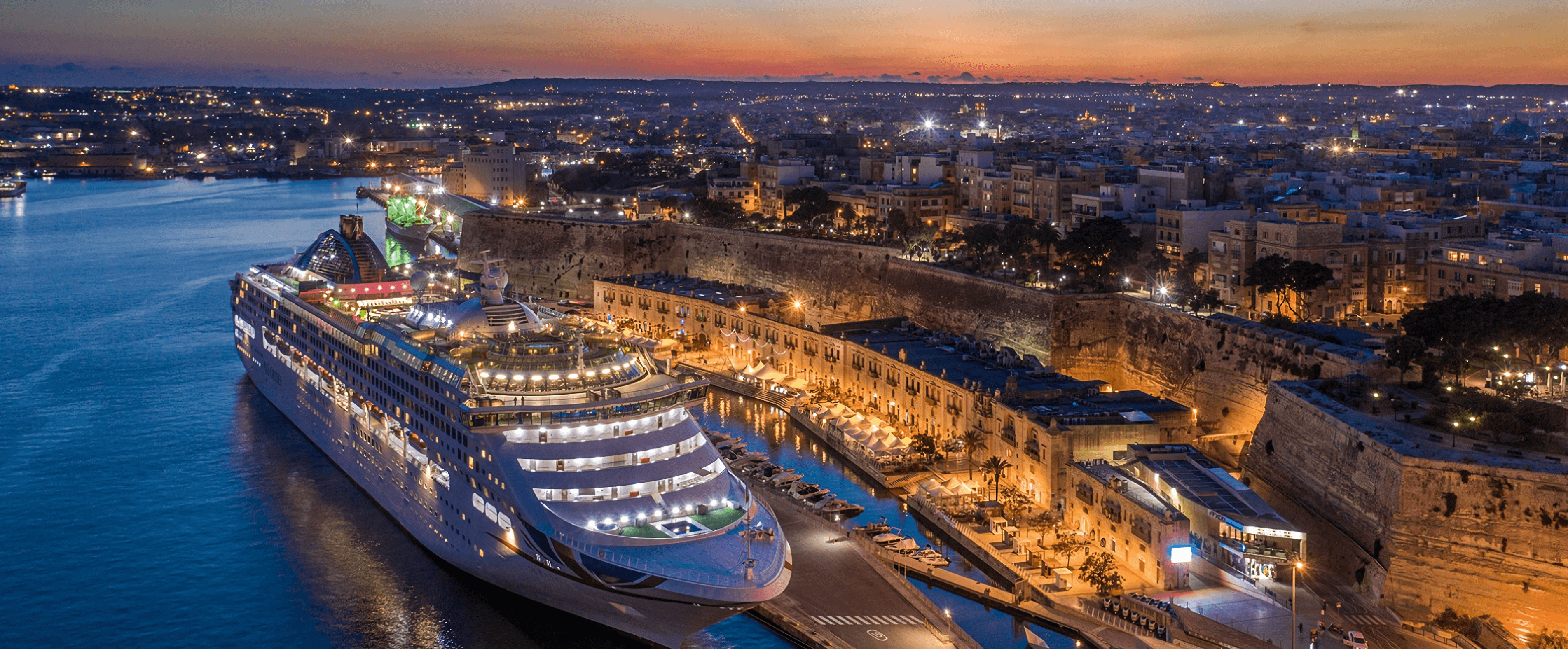 Malta By Night Guided Tour Visiting The Valletta Waterfront, Rabat & Mdina - photo 3
