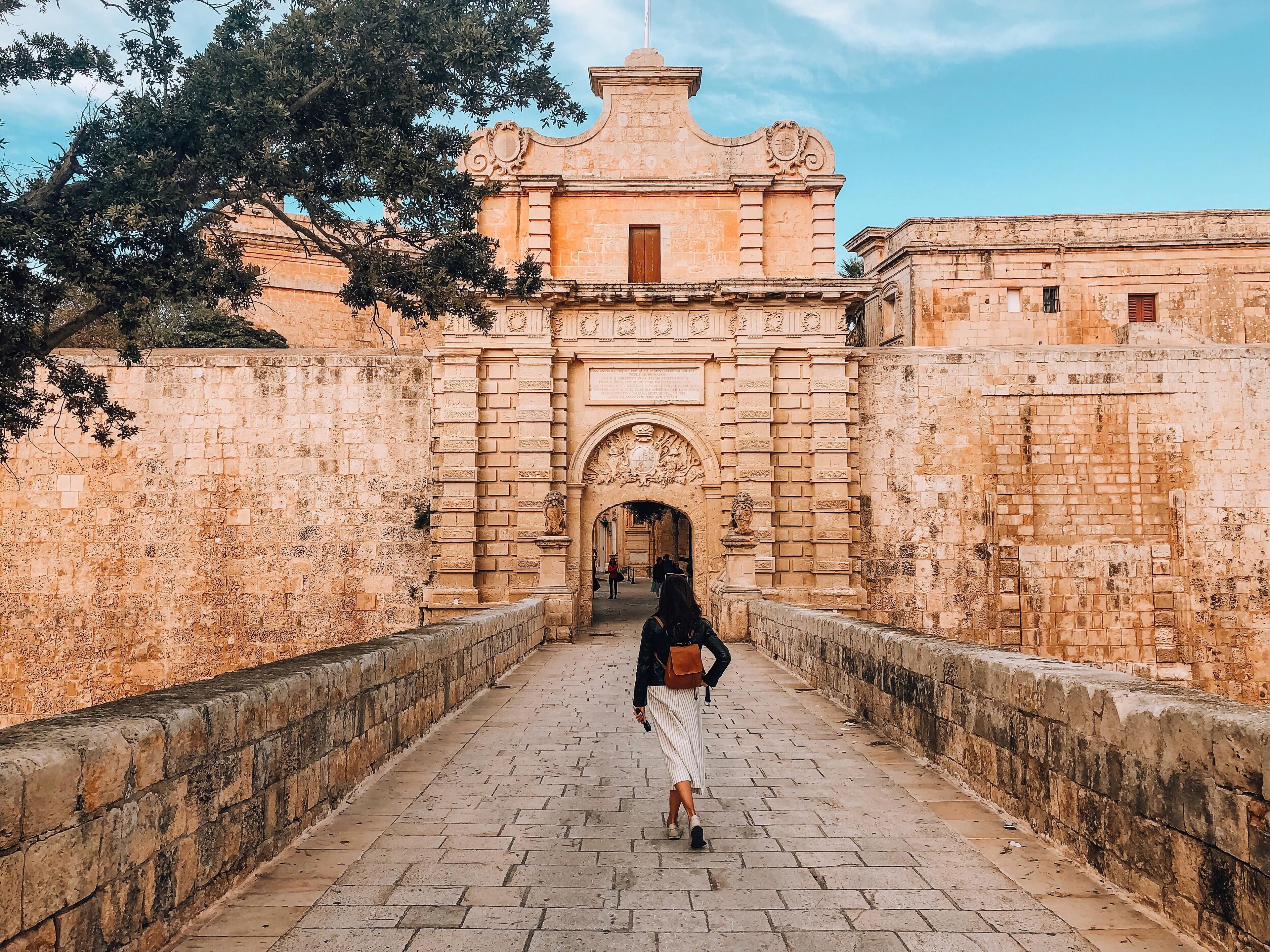 Mdina, Dingli Cliffs & San Anton Botanical Gardens (Half Day) - photo 2