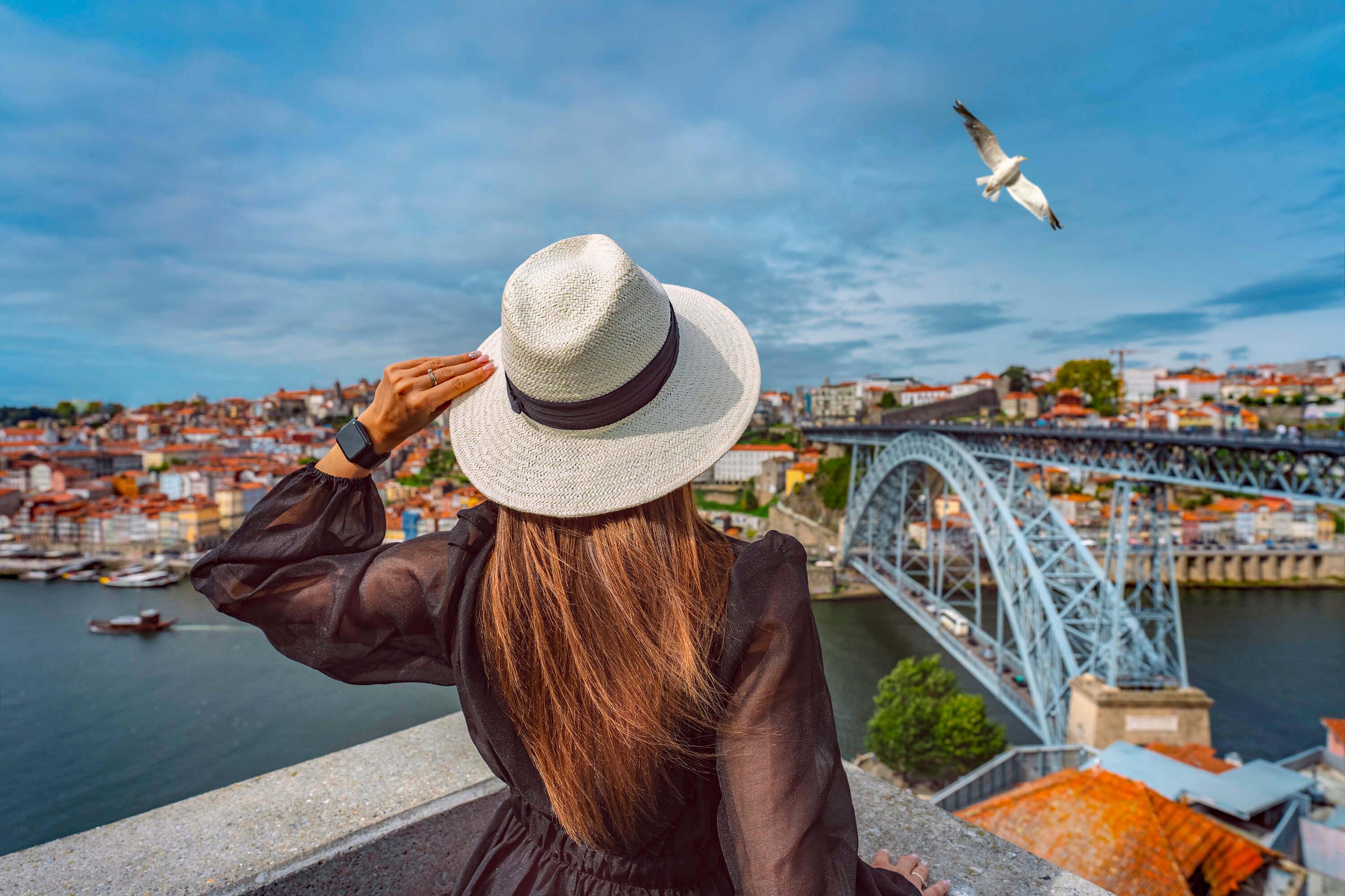 Porto City Center: Sightseeing Tour with Audio Guide - photo 4