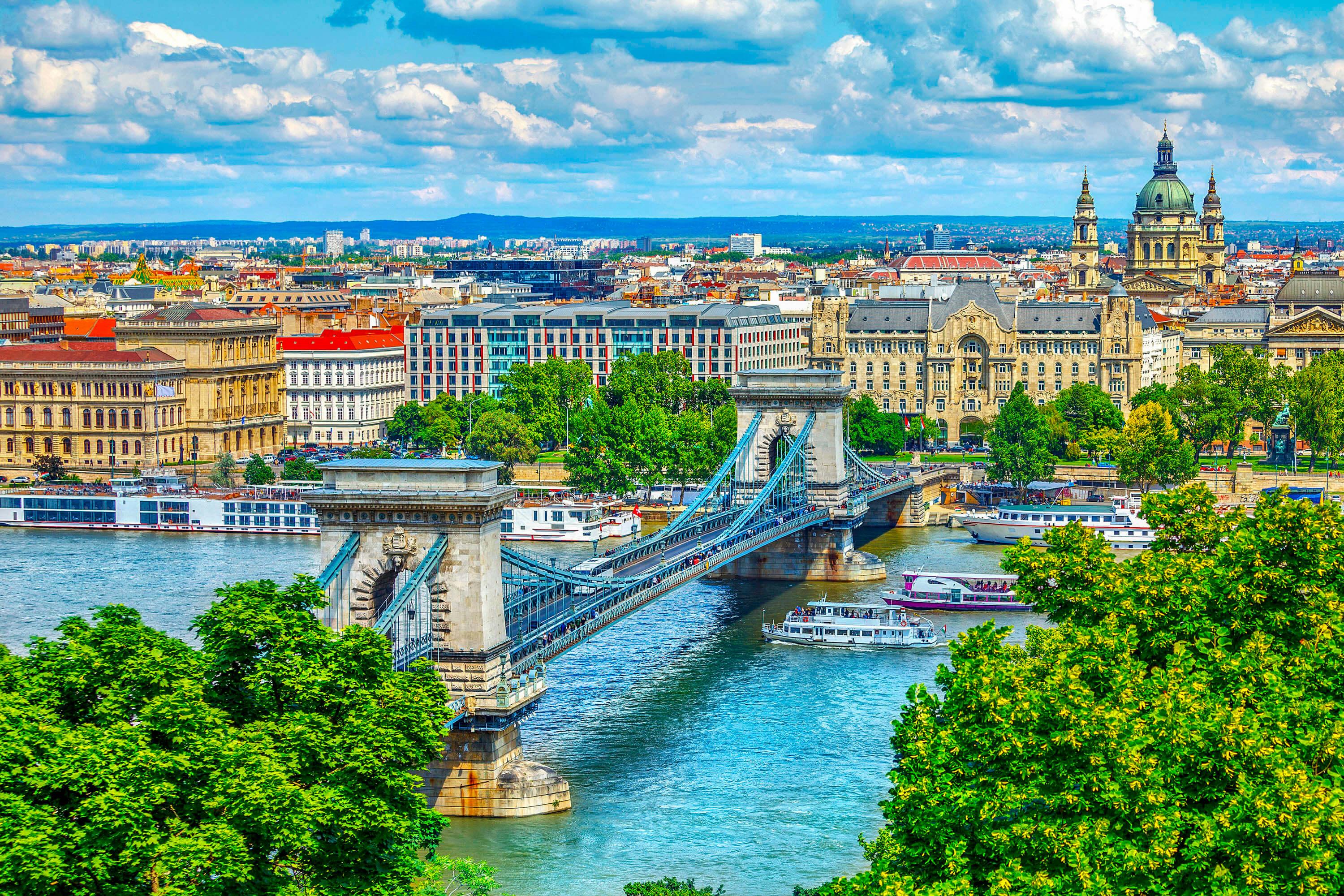 Budapest Walking City Tour with Smartphone Audio Guide - photo 3