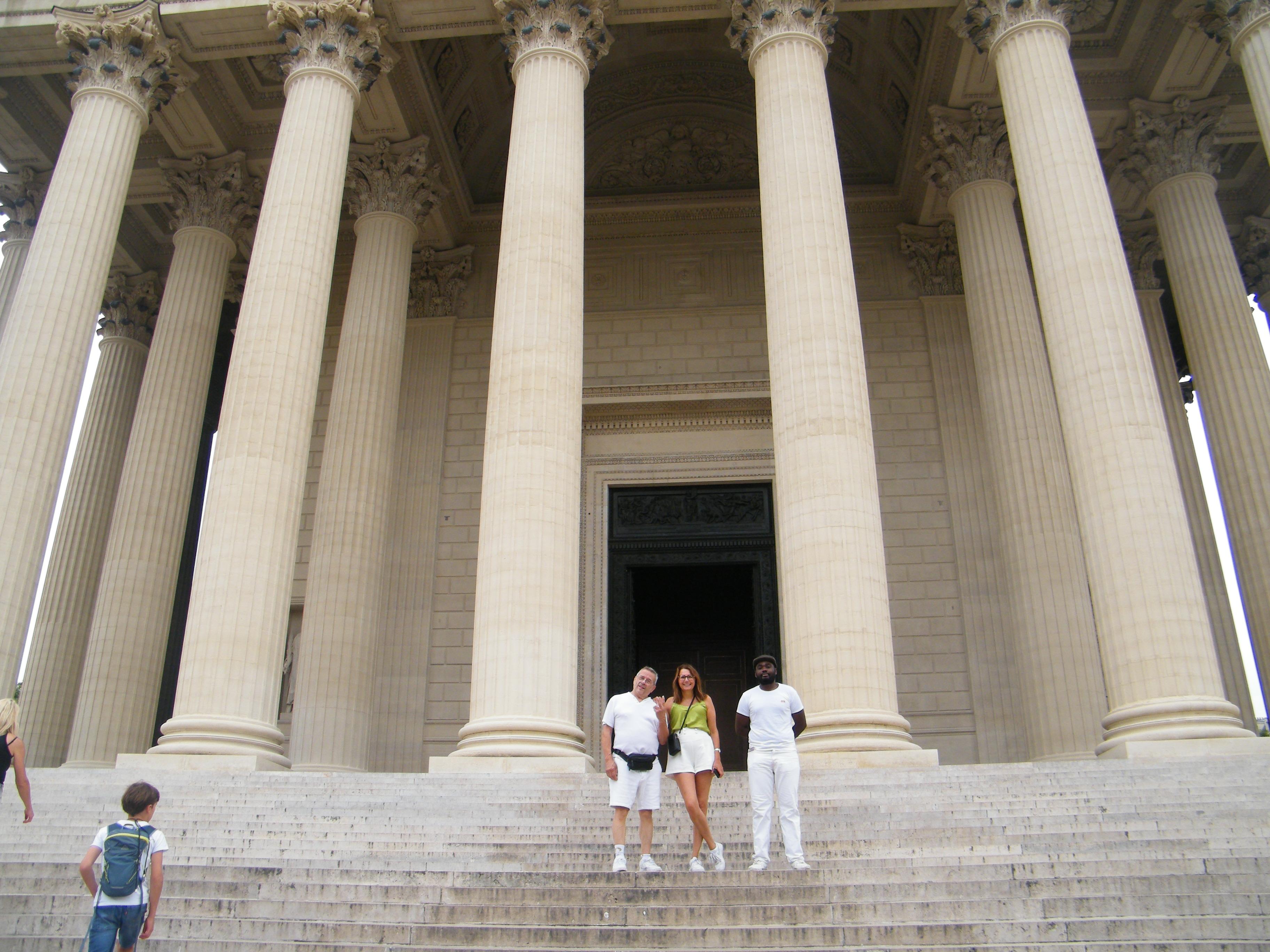 Paris: City Walking Tour and Seine River Cruise - photo 4
