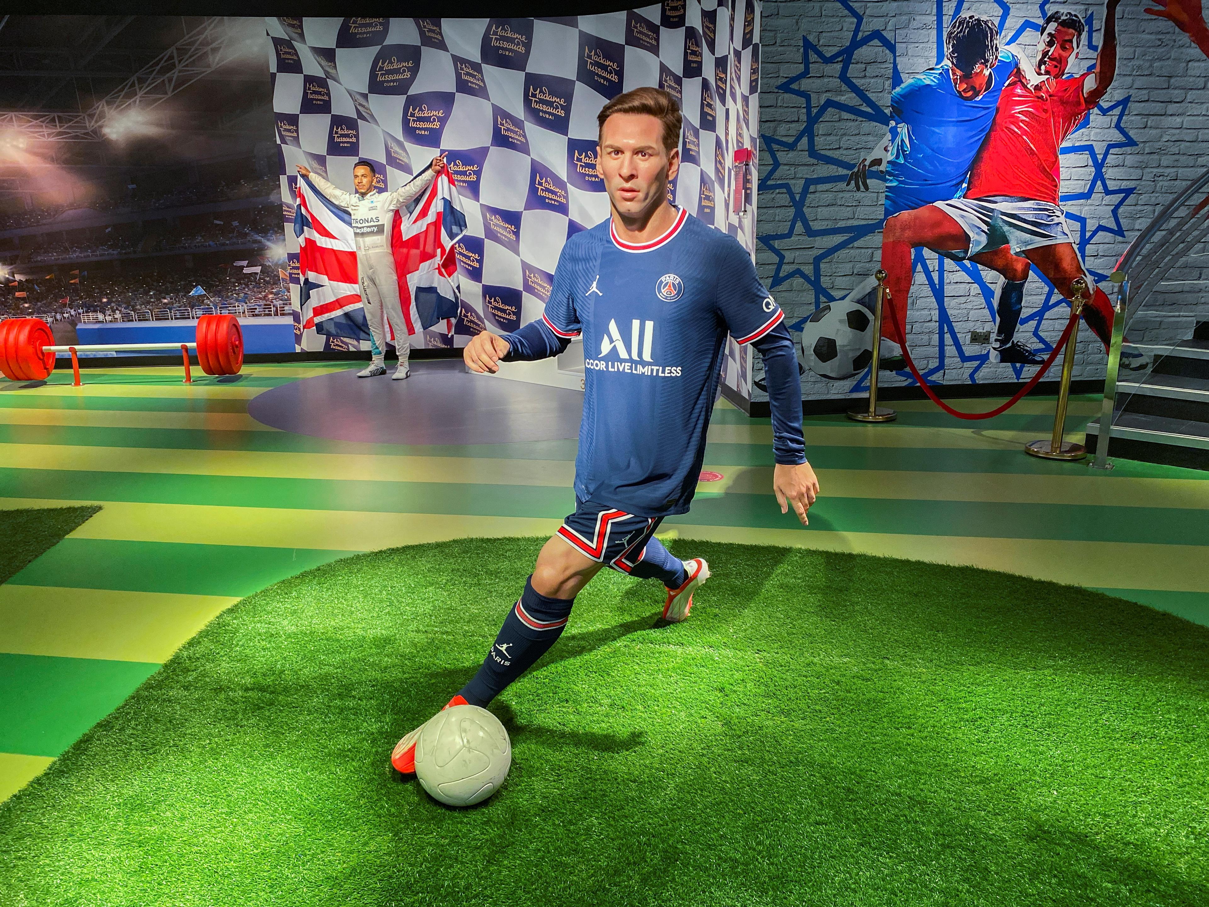 Dubai  Madame Tussauds Museum tour & Desert Safari with BBQ Dinner - photo 2