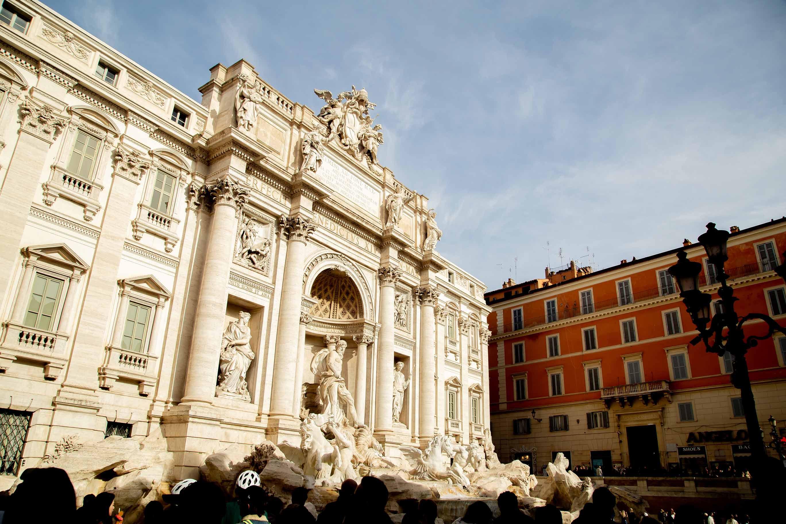 HALF-DAY WOW: Rome Highlights Bike Tour, Lunch & Colosseum Entrance - photo 5