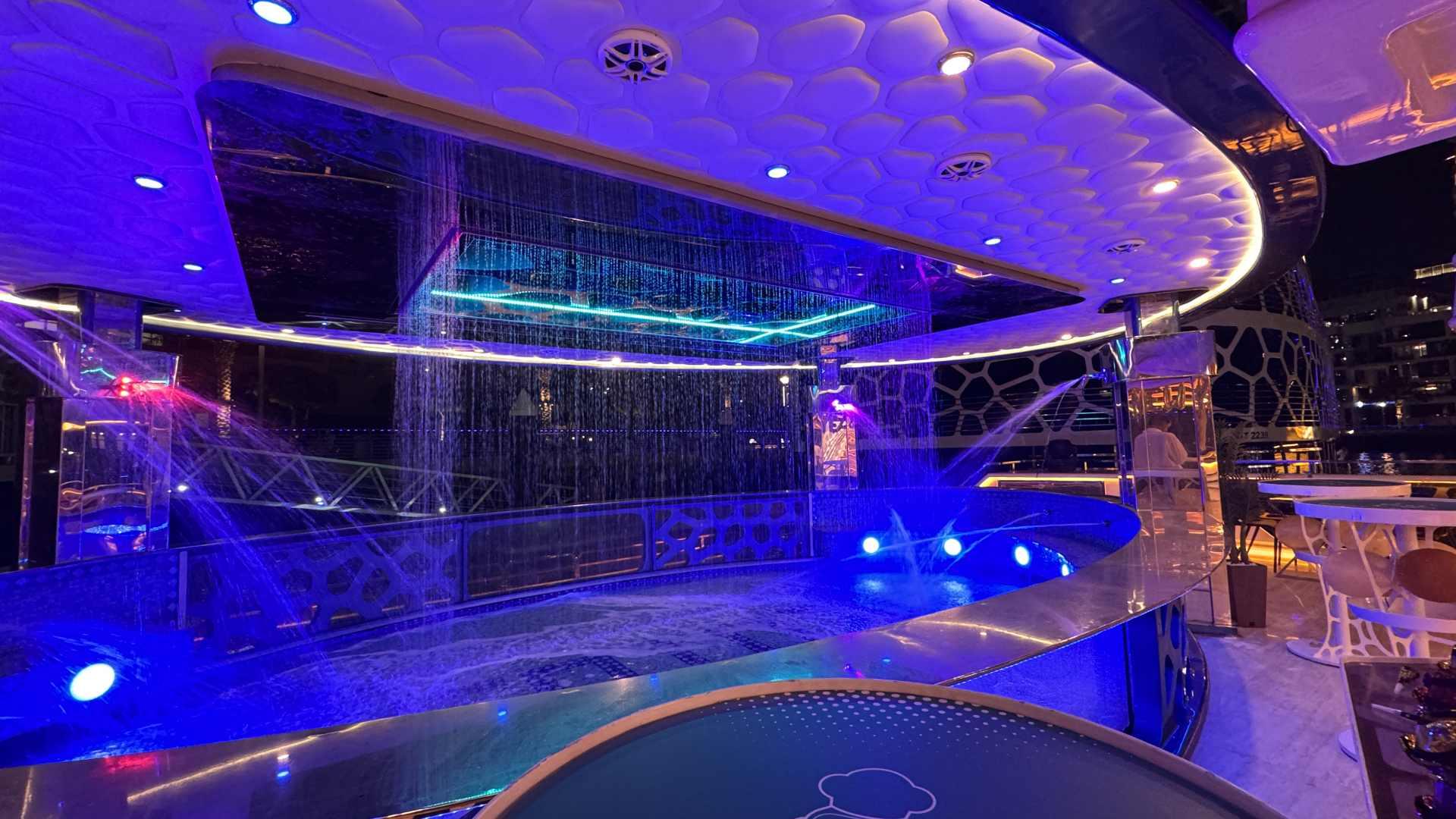 Dubai  Lotus Mega Yacht Dinner Cruise Tour with Private Transfers - photo 4
