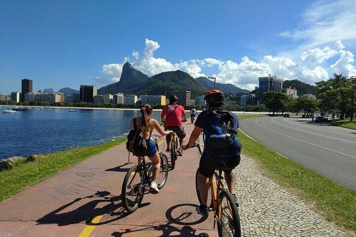 Bike Tour Of Rio – Beaches and Lagoon - photo 2
