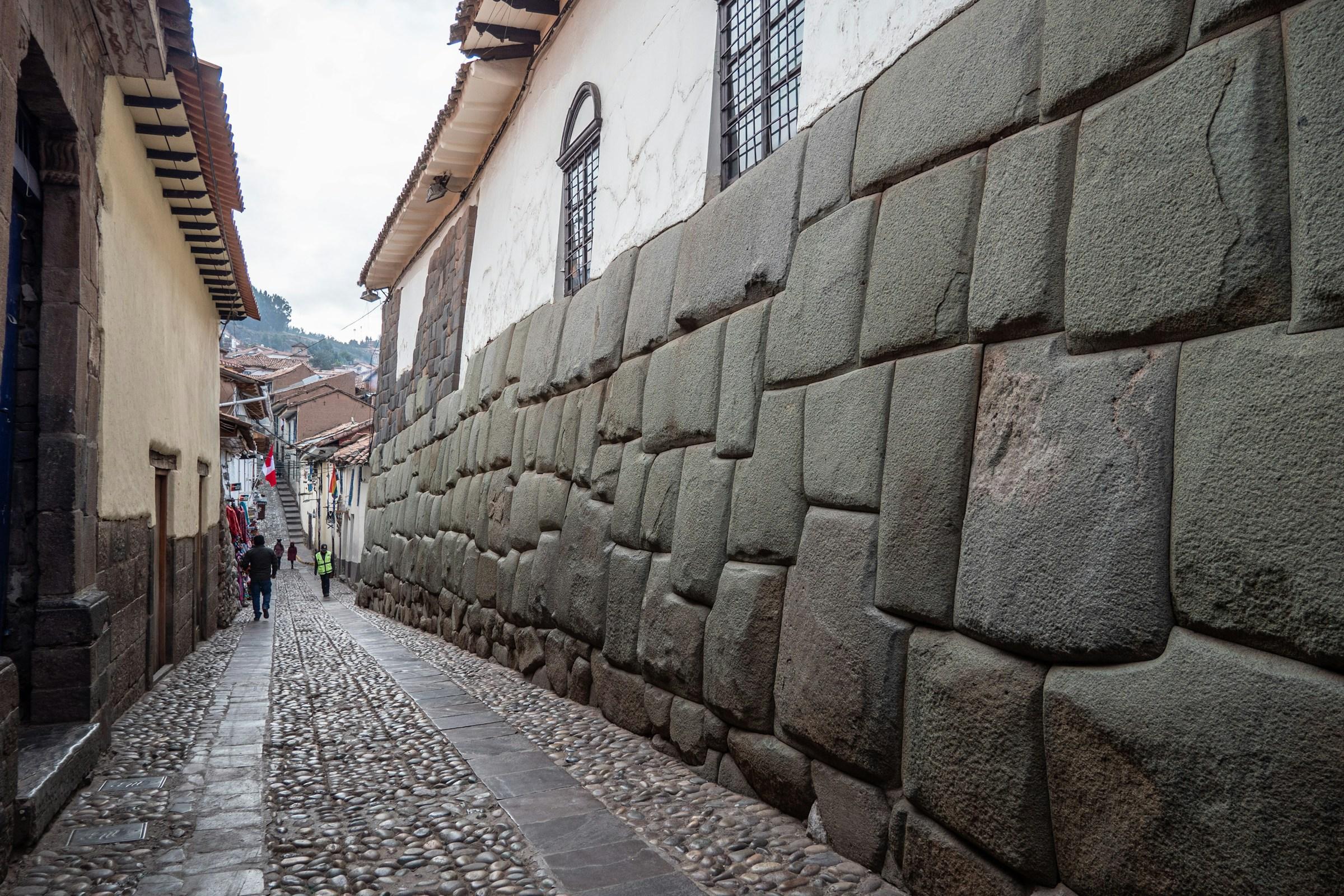 Cusco Historic Center Self-Guided Audio Walk: Qorikancha, the Twelve-Angle Stone and Inca Walls - photo 2