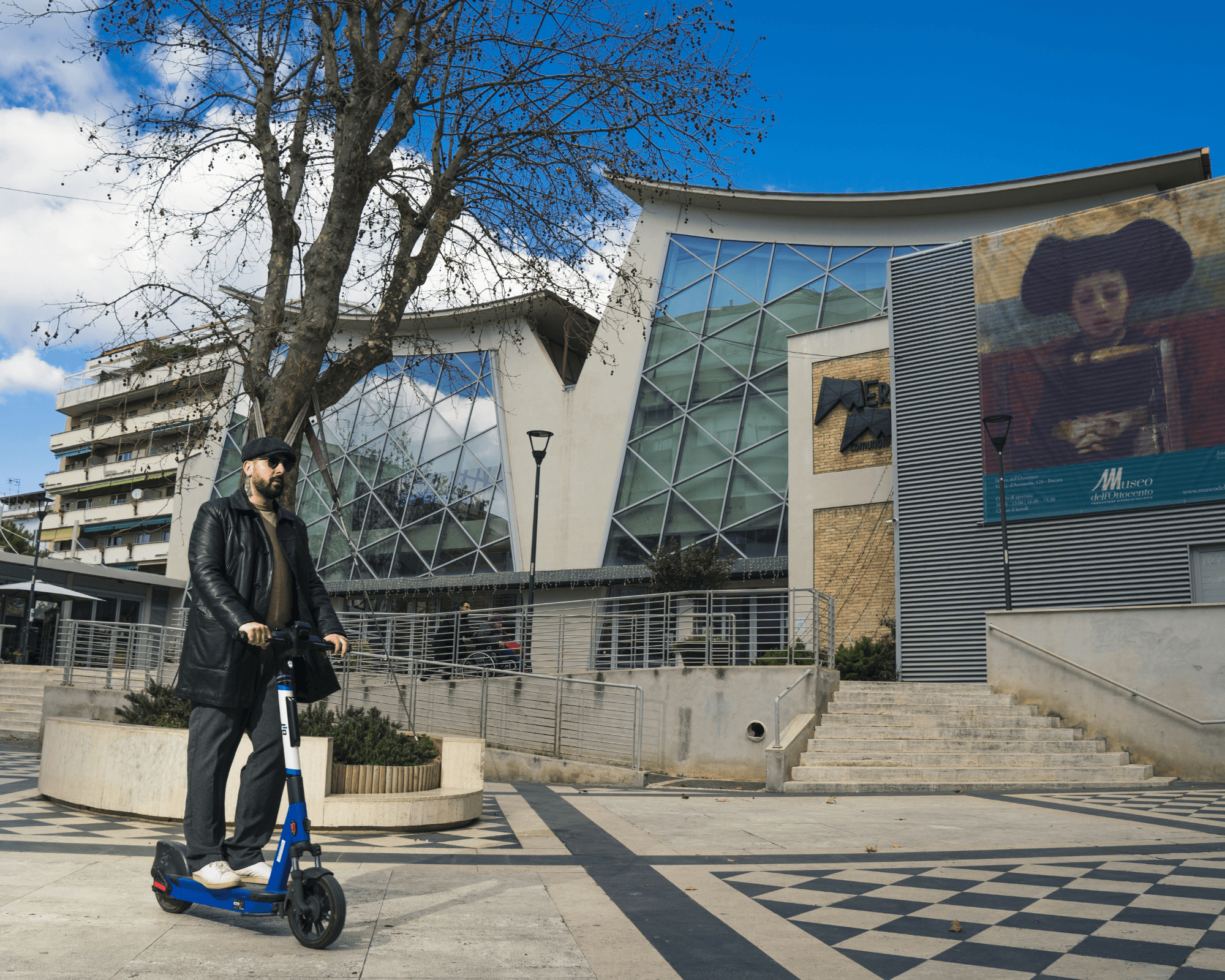 Pescara tour by e-scooter/bike between arts, tastes and shopping - cover photo