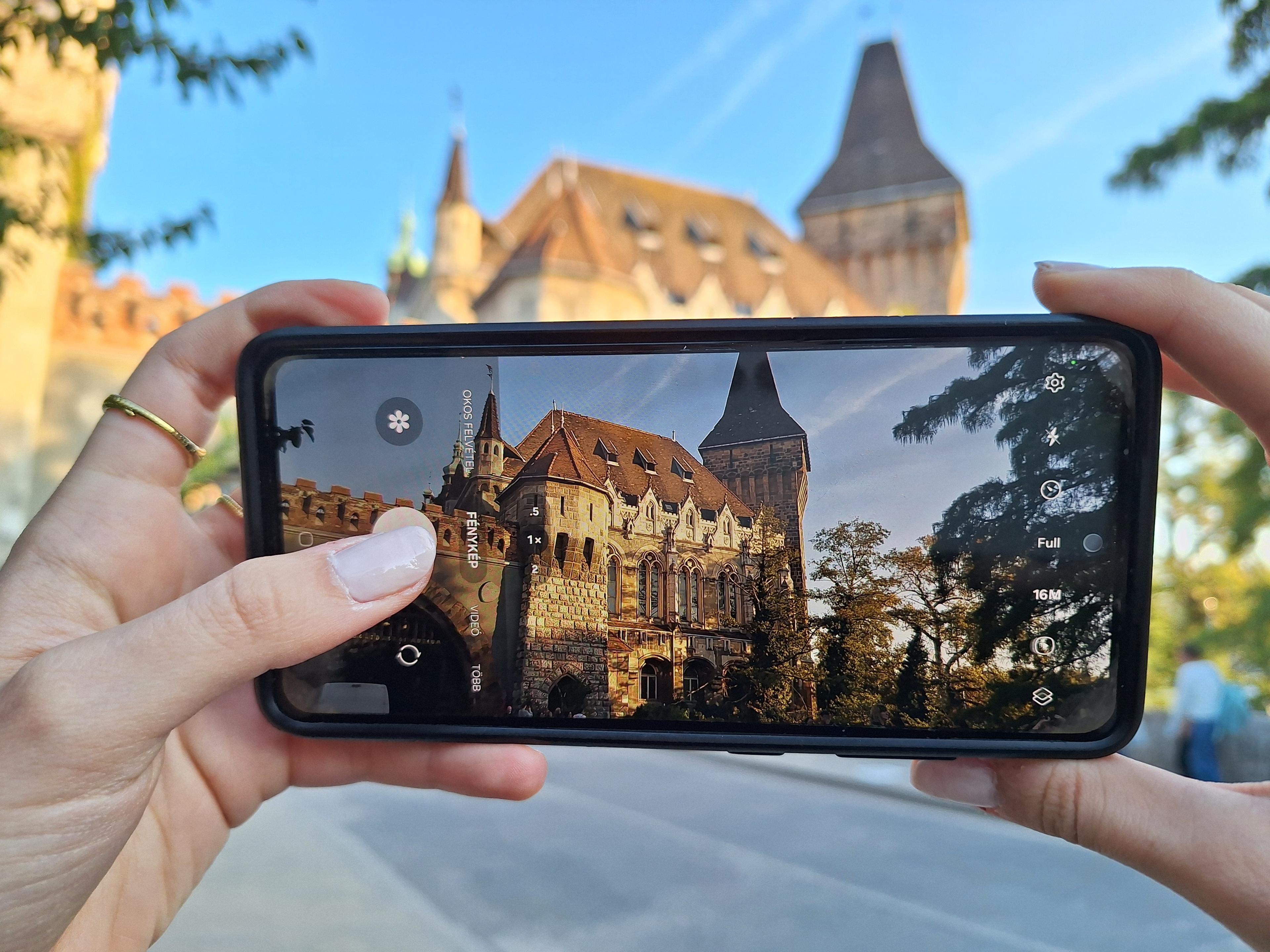 Famous Hollywood Film Spots in Budapest | Sightseeing Private Car Tour | EN - cover photo