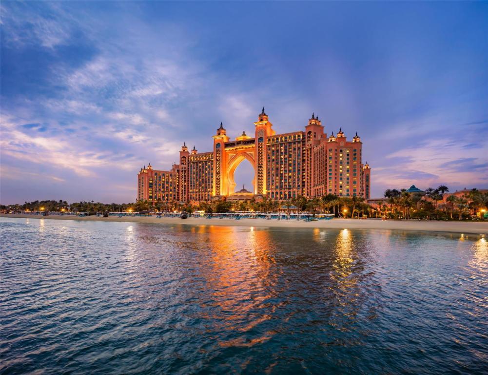 5 nights 6 days Dubai & Abu Dhabi holiday package in 4 star hotel - photo 4