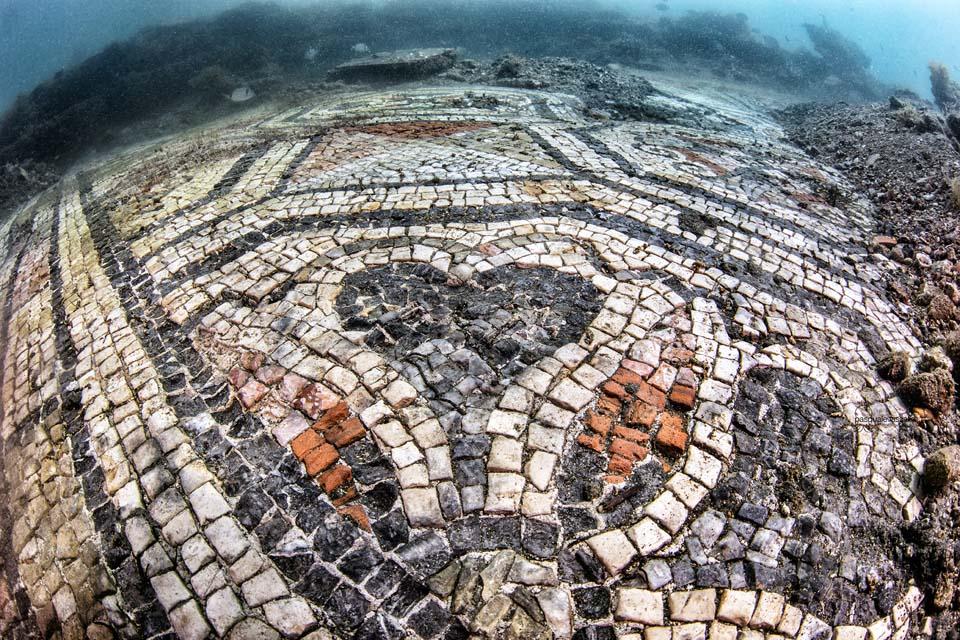 Double Discover Scuba Diving in the Park of Baia - cover photo