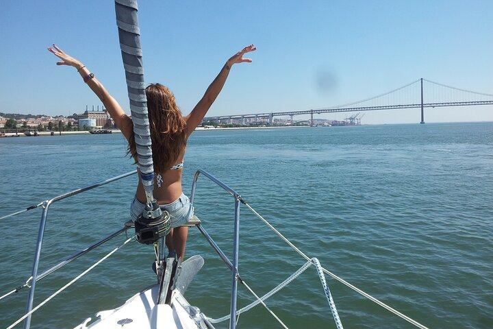 Lisbon Sailboat Ride in Tejo River with Private Transfer - photo 4