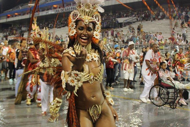  São Paulo Carnival Parade From A Prime Box: With Shuttle, Guide, Food & Drink - photo 4