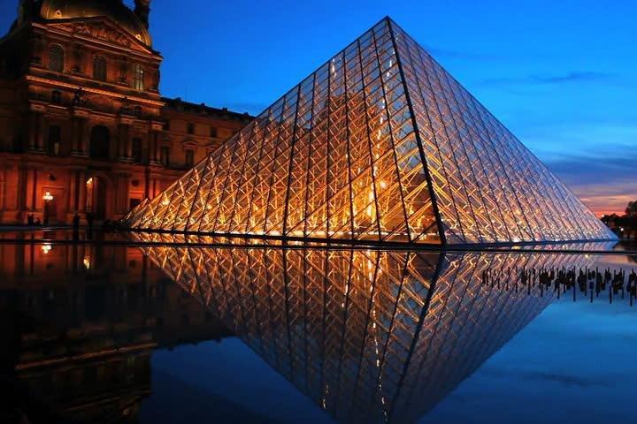 04 Days Paris City Tour with Eiffel Tower, River Cruise and Private Transfers - photo 4