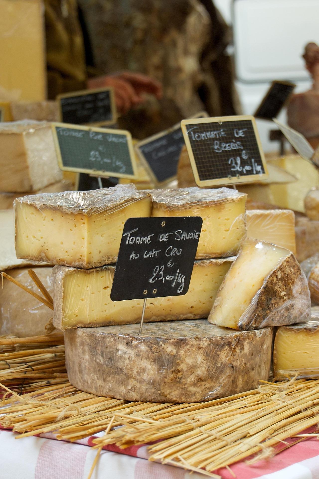 Last Village of Paris: Montmartre Food Walk & French Dinner - photo 2