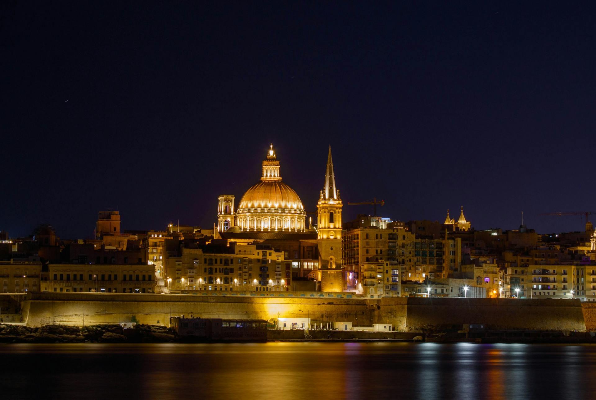 Malta Under the Stars | Coach Night Tour - photo 4
