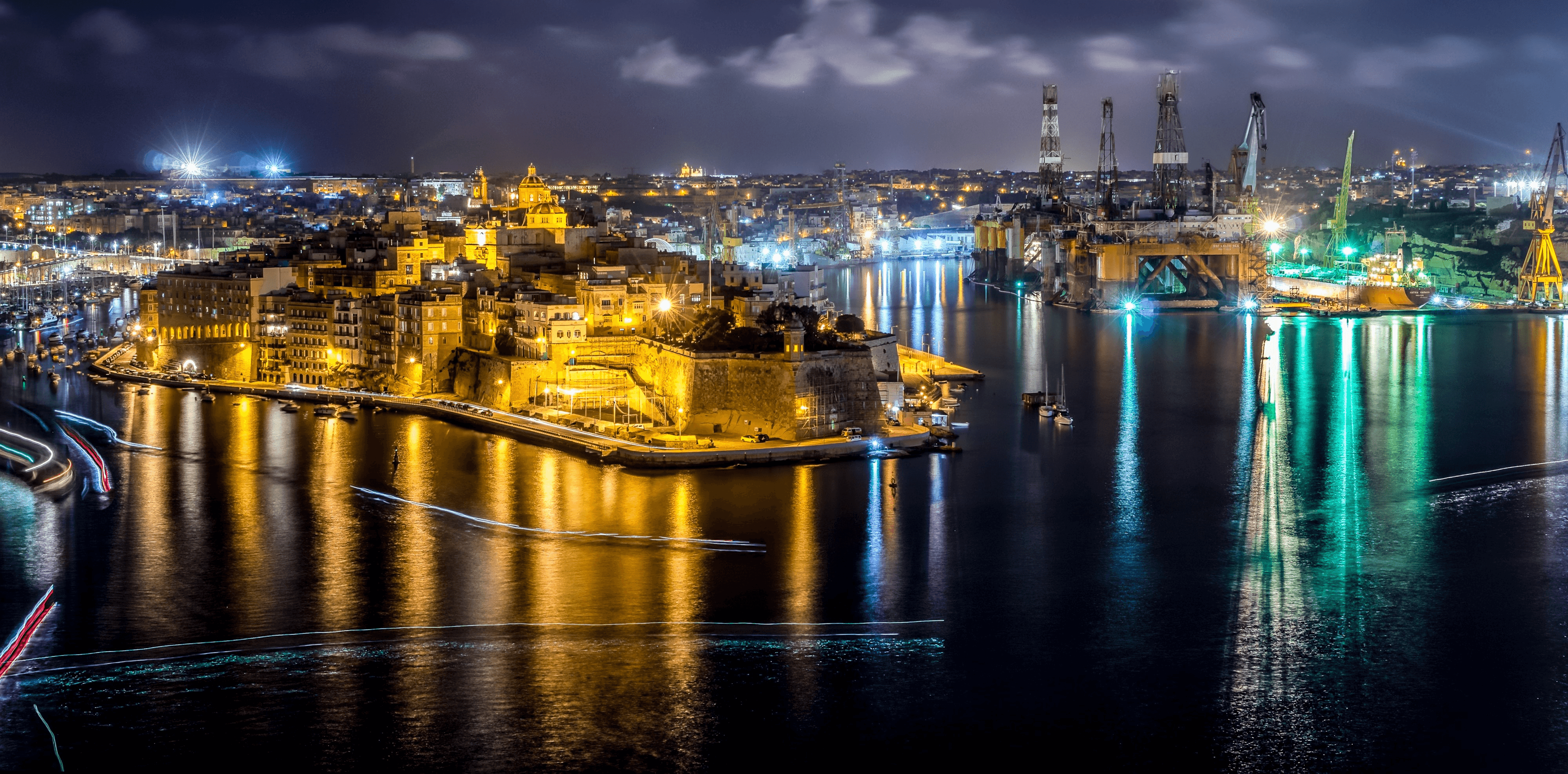 Fireworks Festival Cruise on a Turkish Gullet (Including Buffet Dinner with Drinks) - photo 4