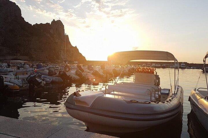 BUGGERRU TOUR Half Day in RUBBER BOAT (SUN and  BATH STOP between caves and coves) - photo 2