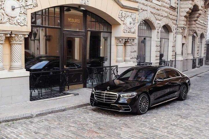 Lisbon to Porto Private Transfer With Sightseeing Stops - photo 3