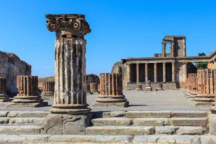 Best of Naples & Pompeii Private Tour w/Luxury Car, Guide, Tkts!  - photo 3