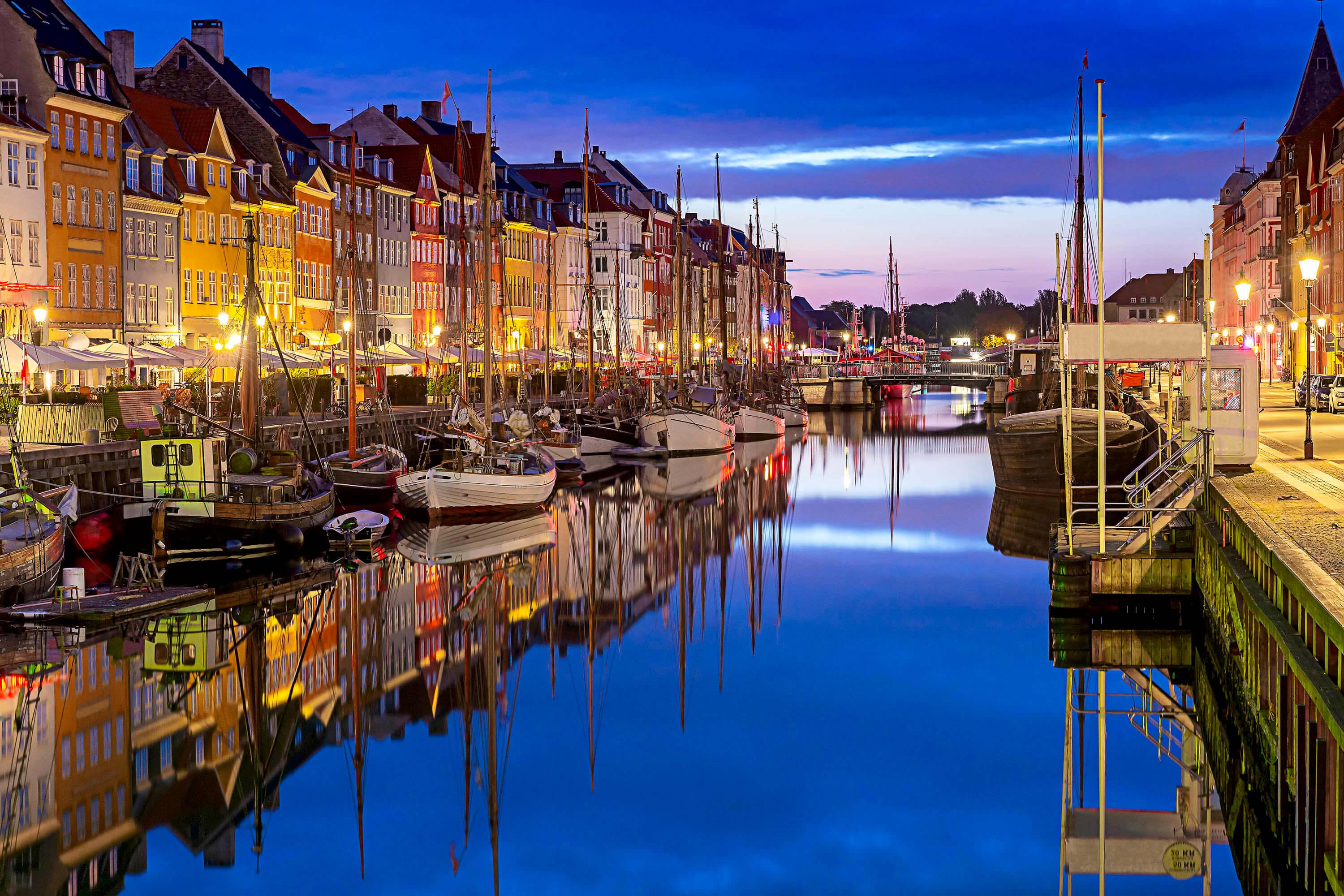 Copenhagen Walking City Tour with Smartphone Audio Guide - photo 2