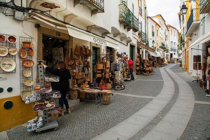 Évora : Love at First Sight – Private Walking Tour with a Local - photo 5