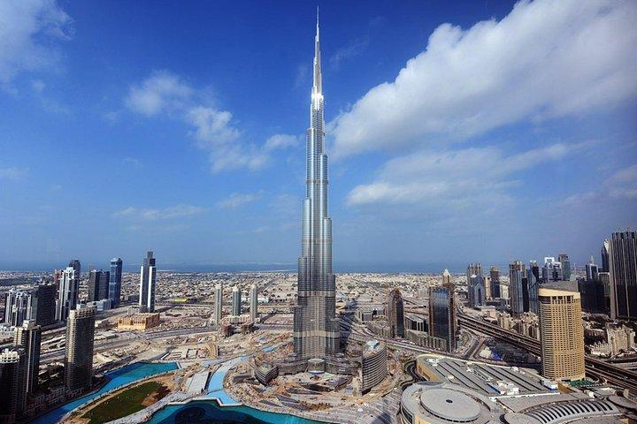 Dubai Mall Shopping, Underwater Aquarium & Zoo, Burj Khalifa 124/125th floor & Musical Fountain Show with Private Transfers - photo 4