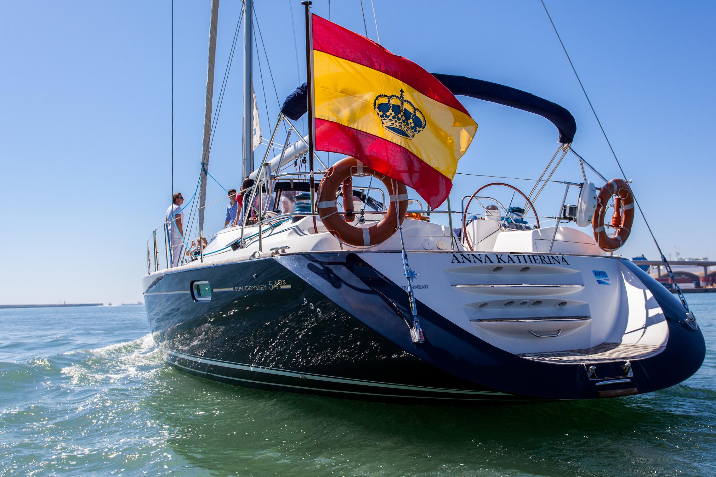 Barcelona Unique Private Luxury Sailing Tour (max 12 people) - photo 3