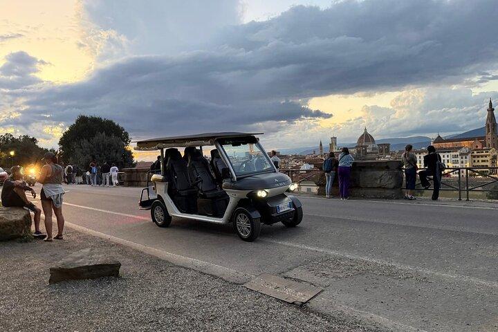 Florence : Scenic tour of Piazzale Michelangelo with tasting - cover photo