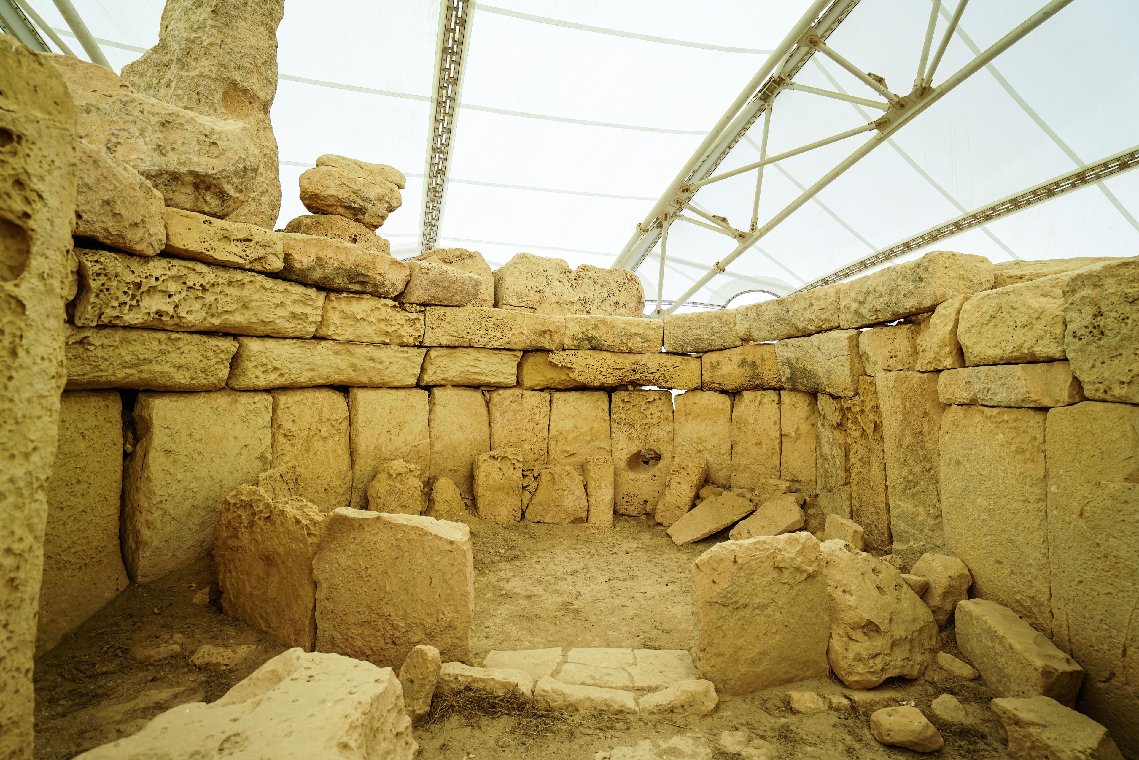 Prehistoric Temples Tour with Entrance Tickets to Entrance ticket to Ħaġar Qim, Għar Dalam & Mnajdra Temple | Half-day - photo 5
