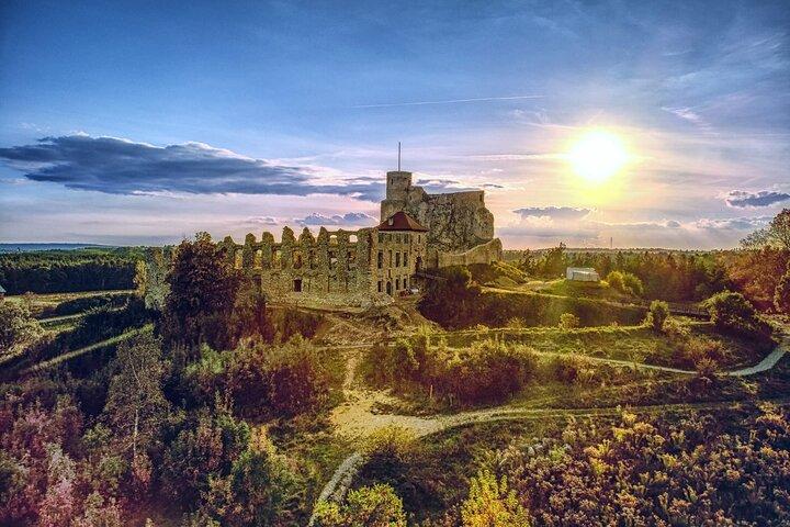 Private Guided Tour to Trail of the Eagles Nests from Krakow  - cover photo