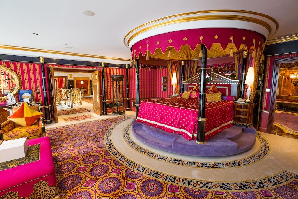 Dinner at Burj Al Arab (7 star hotel) with tour and Transfers - photo 3