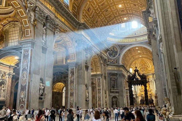 St. Peter's Basilica and Papal Grottoes Guided Tour - photo 3