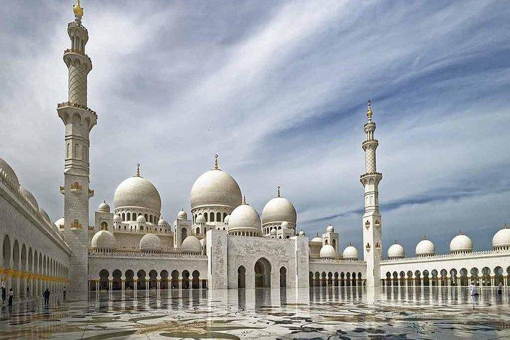 Abu Dhabi city tour  with  Grand Mosque and Louvre museum Visit - photo 4