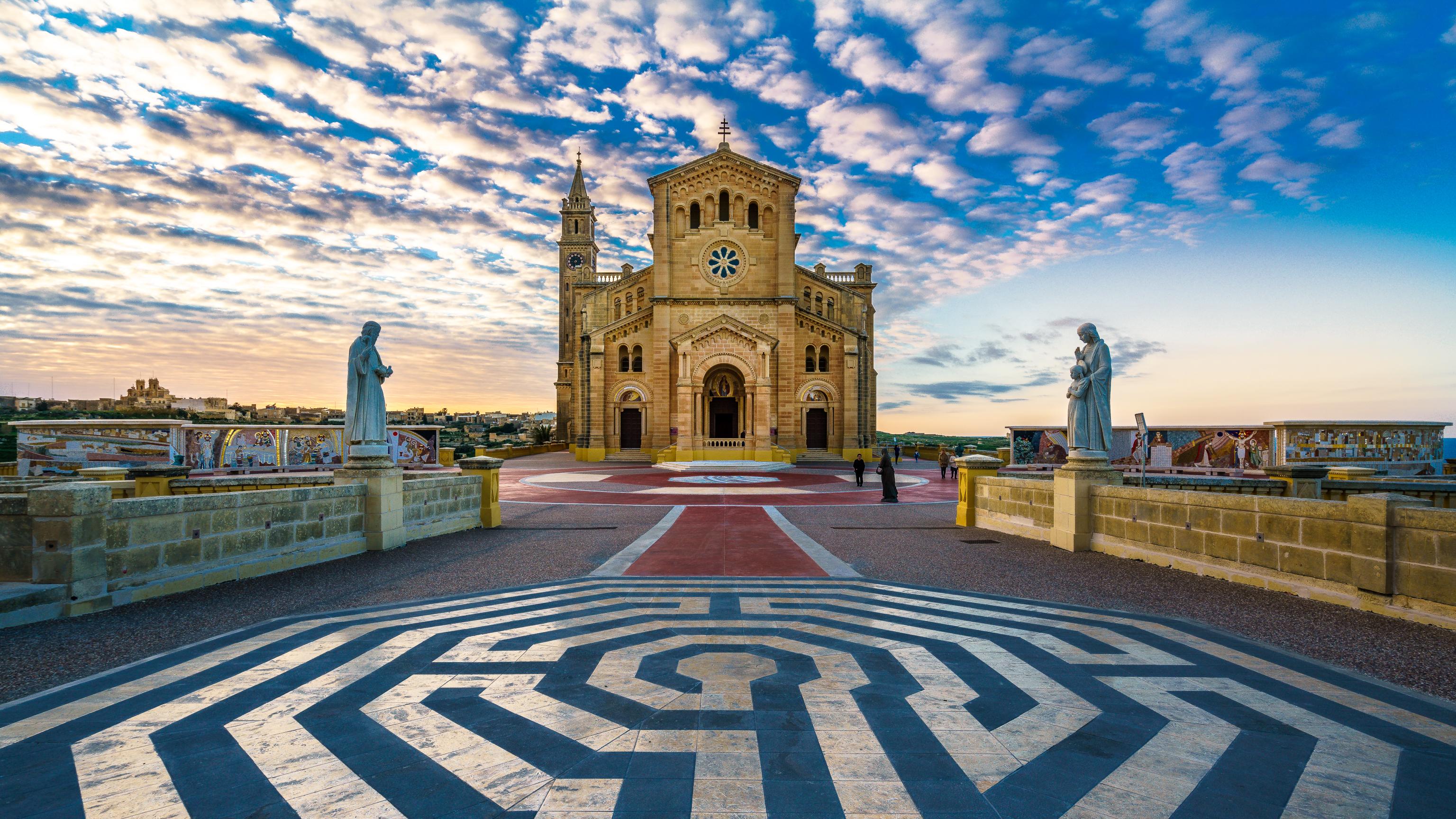 Private Chauffeured eJeep Tour of Gozo (6 Hours) - photo 4