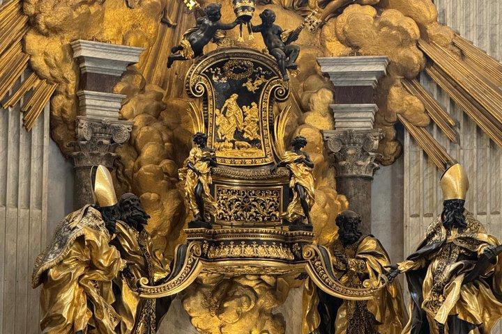 St. Peter's Basilica and Papal Grottoes Guided Tour - photo 4