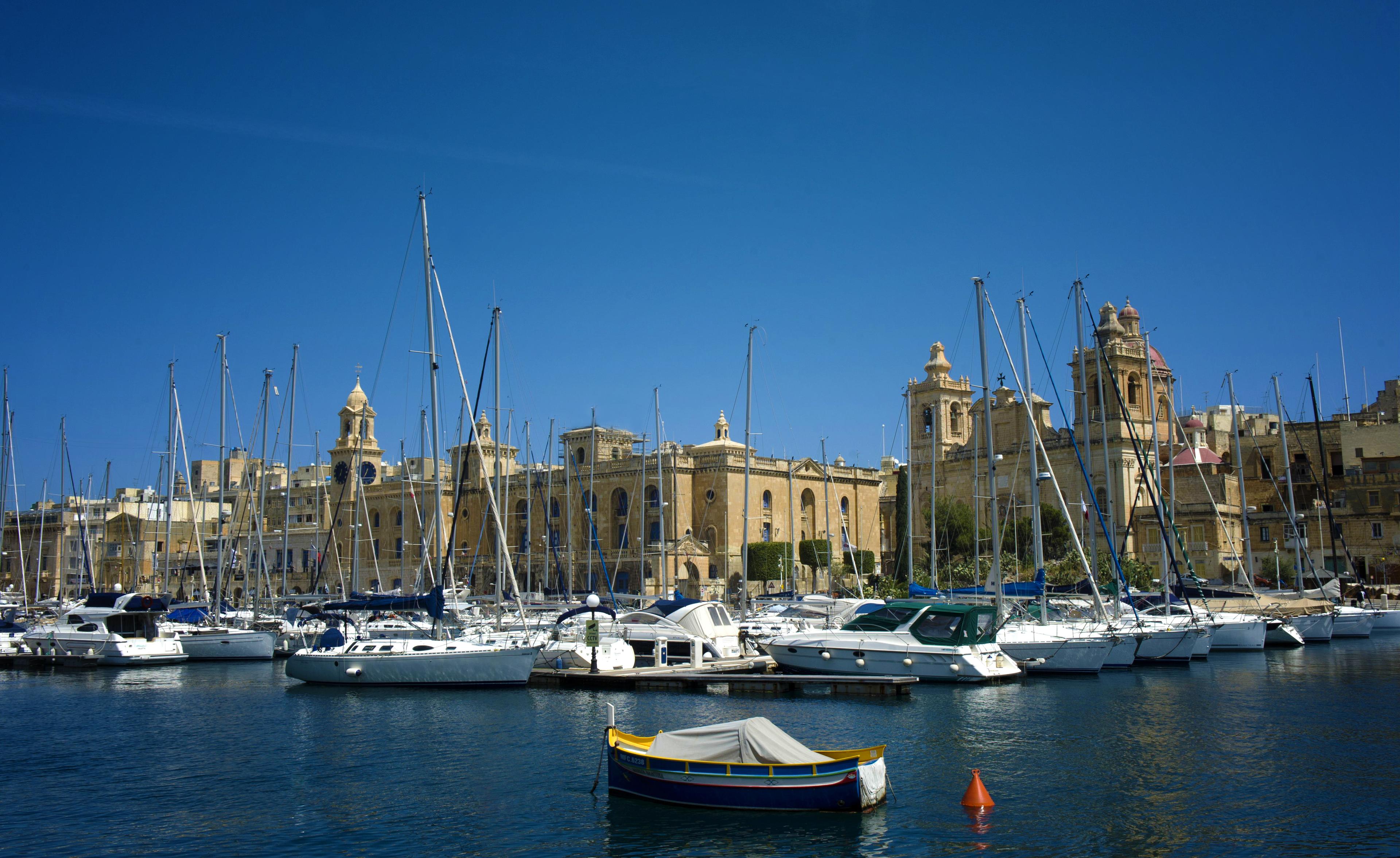 Vintage Bus Tour to Vittoriosa, Cospicua & Senglea | 2 Hours - photo 4